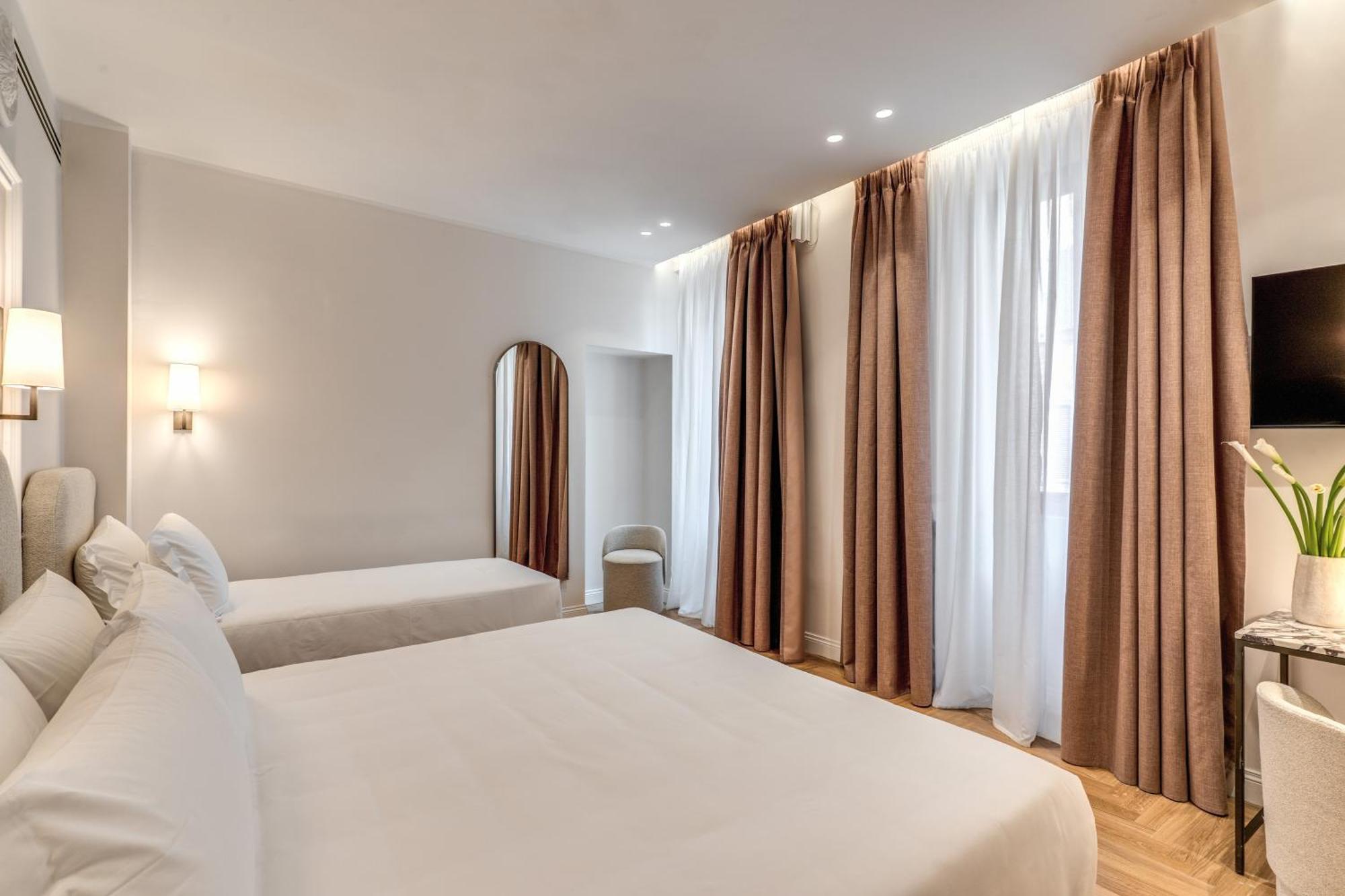 Hotel Fori Imperiali Rome Exterior photo