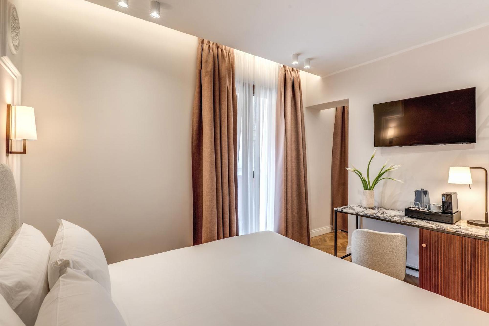 Hotel Fori Imperiali Rome Exterior photo
