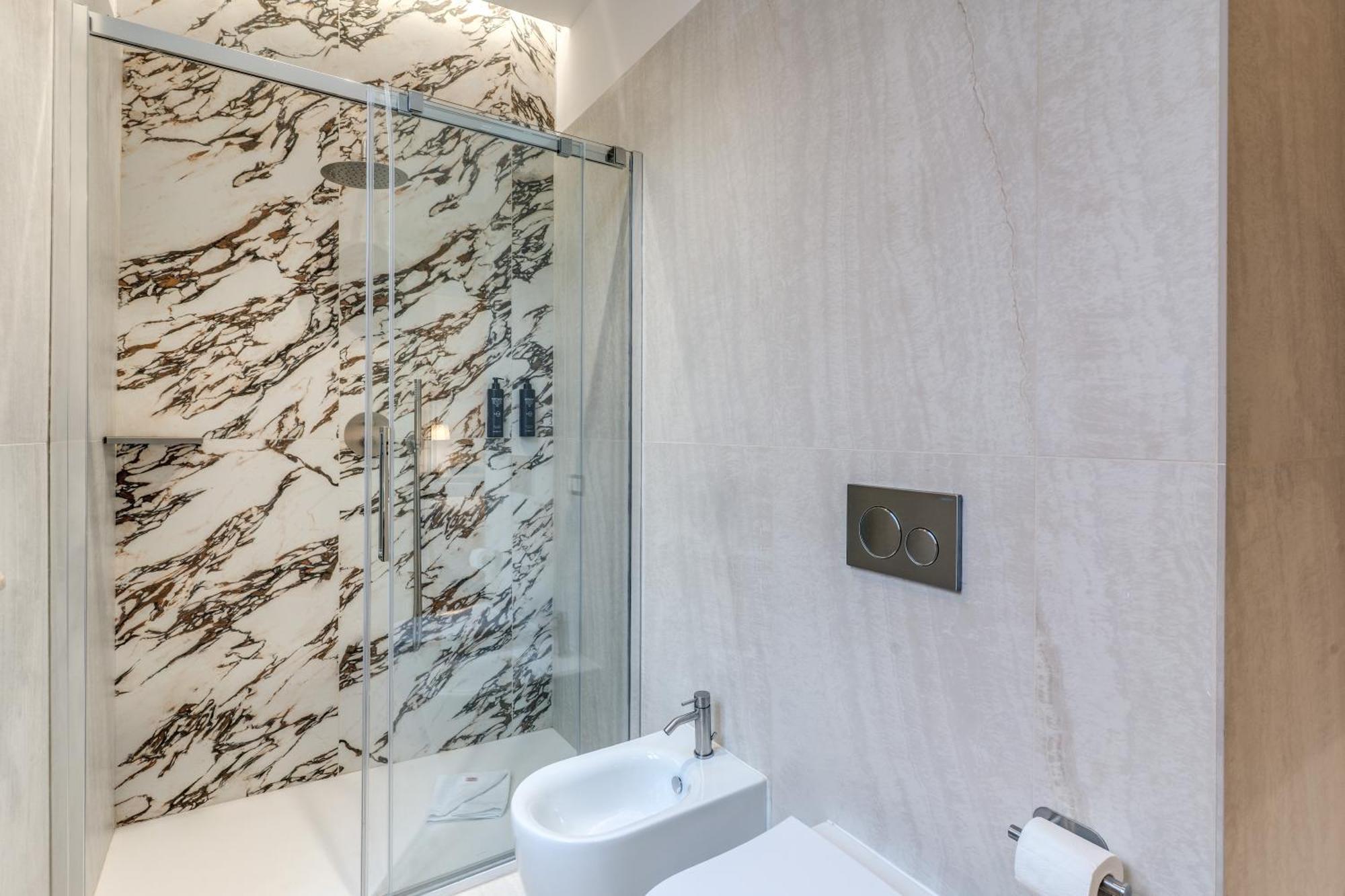 Hotel Fori Imperiali Rome Exterior photo
