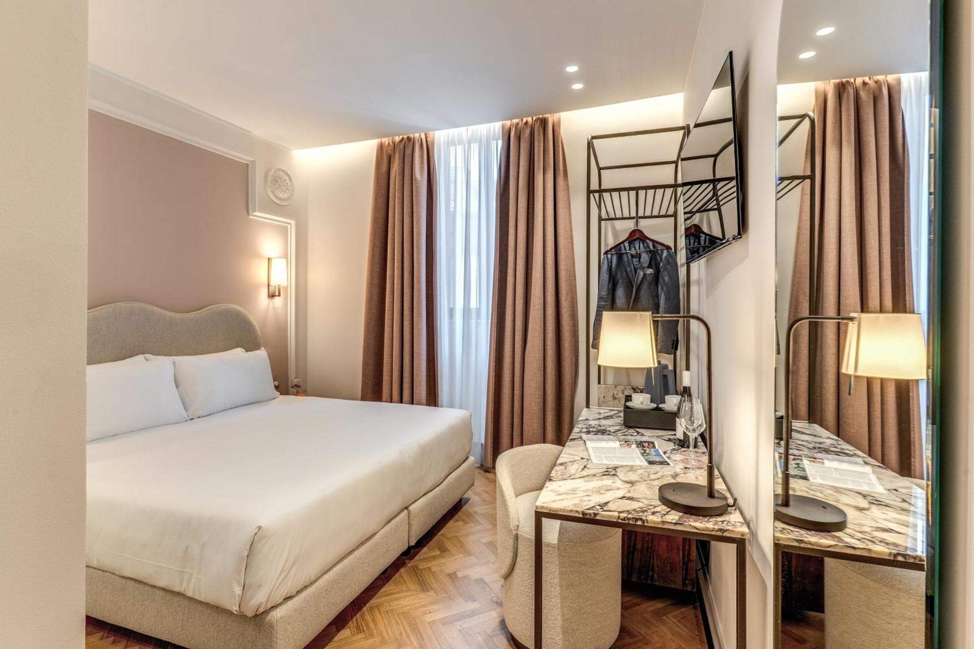 Hotel Fori Imperiali Rome Exterior photo